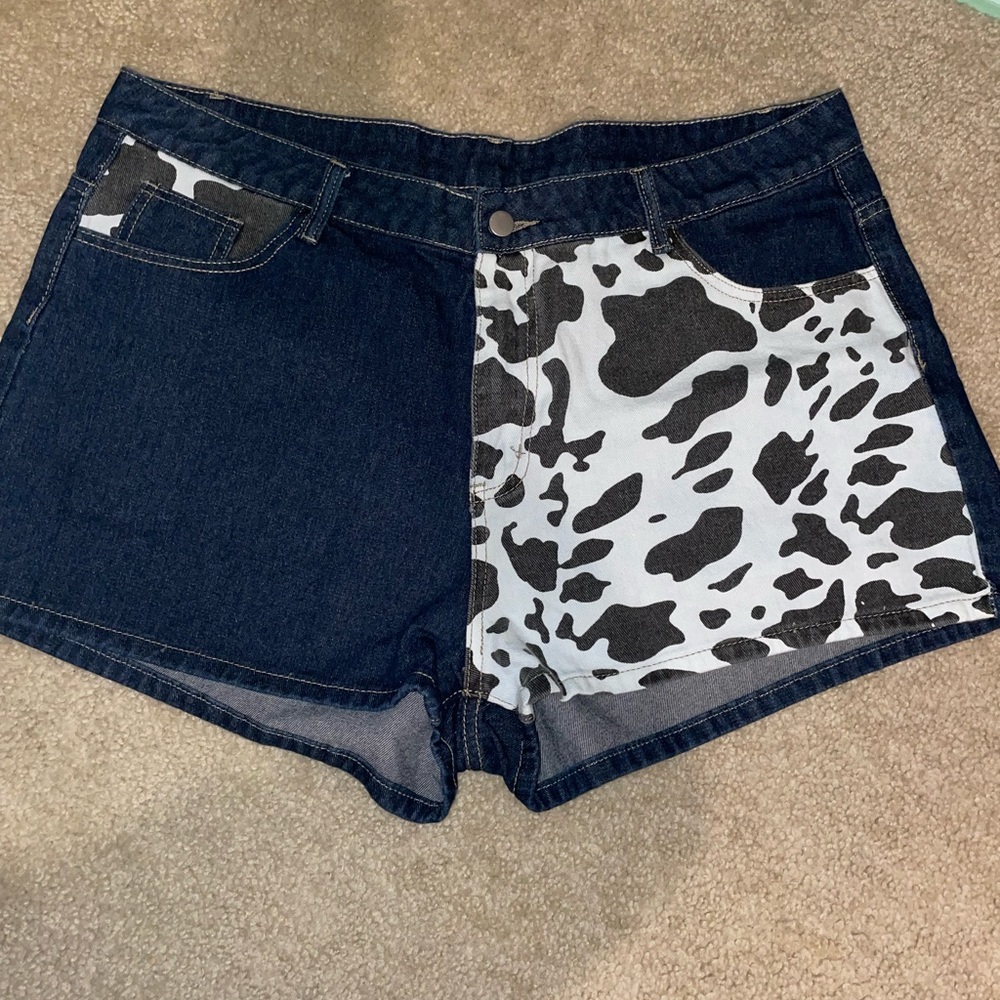 SHEIN Cow Print Jean Shorts 2X